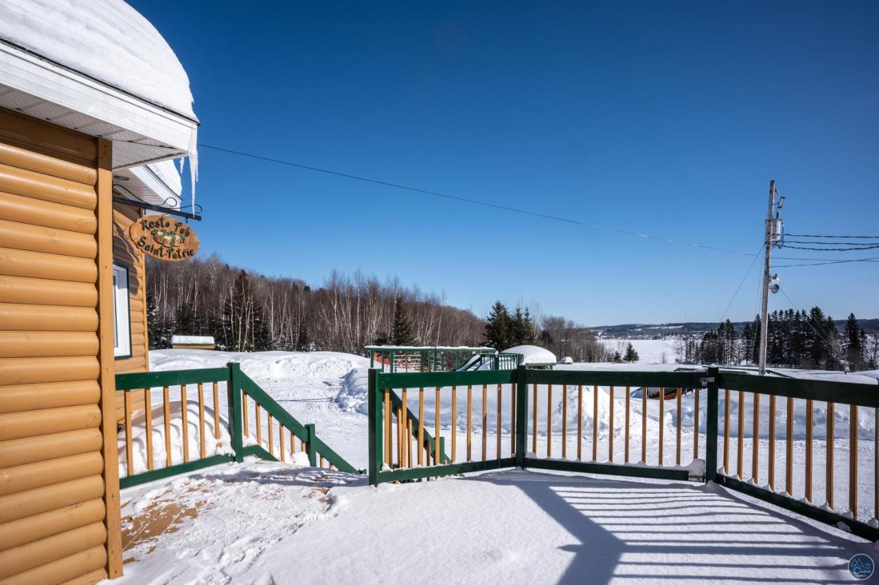Auberge Éva Lac-Bouchette Extérieur photo
